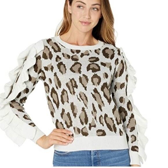 Chaser Sweaters - Chaser White Leopard Print Sweater with Ruffles, Size Small, KB379